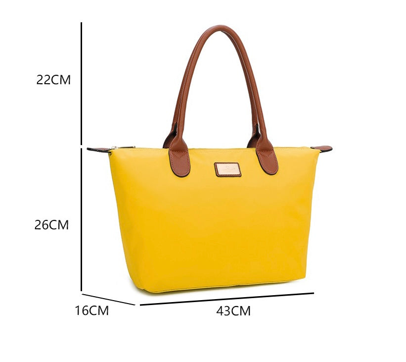 Gallantry | Puck Shopper - Eleganci