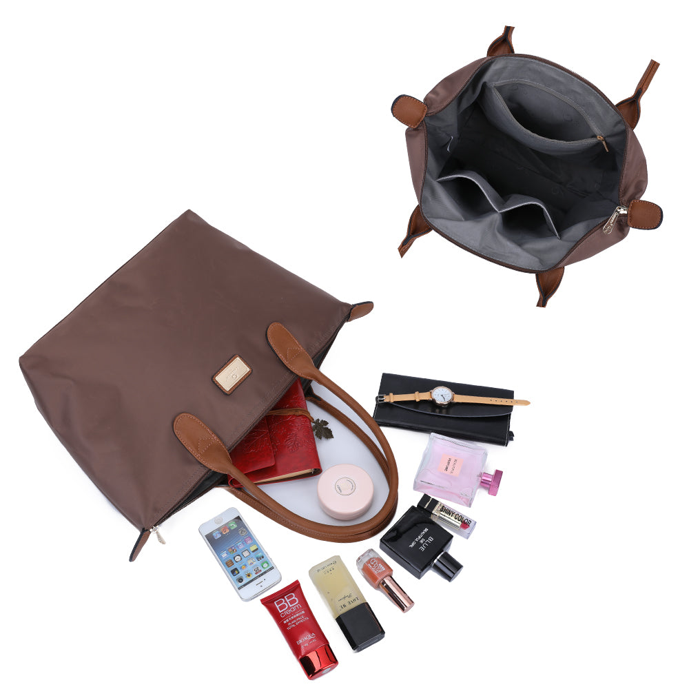 Gallantry | Puck Shopper - Eleganci