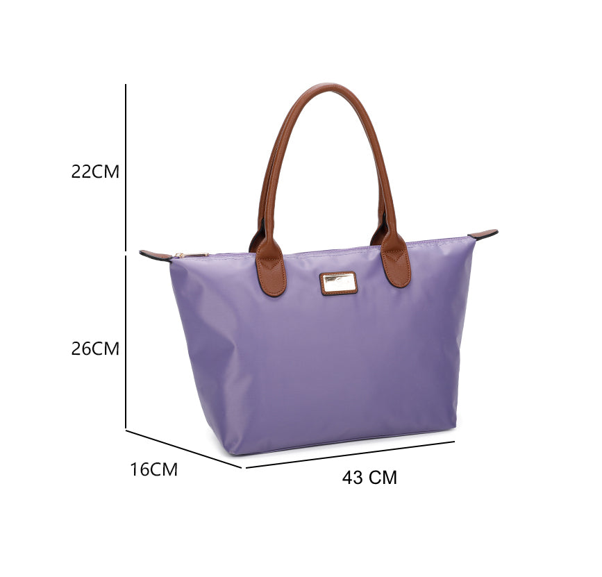 Gallantry | Puck Shopper - Eleganci
