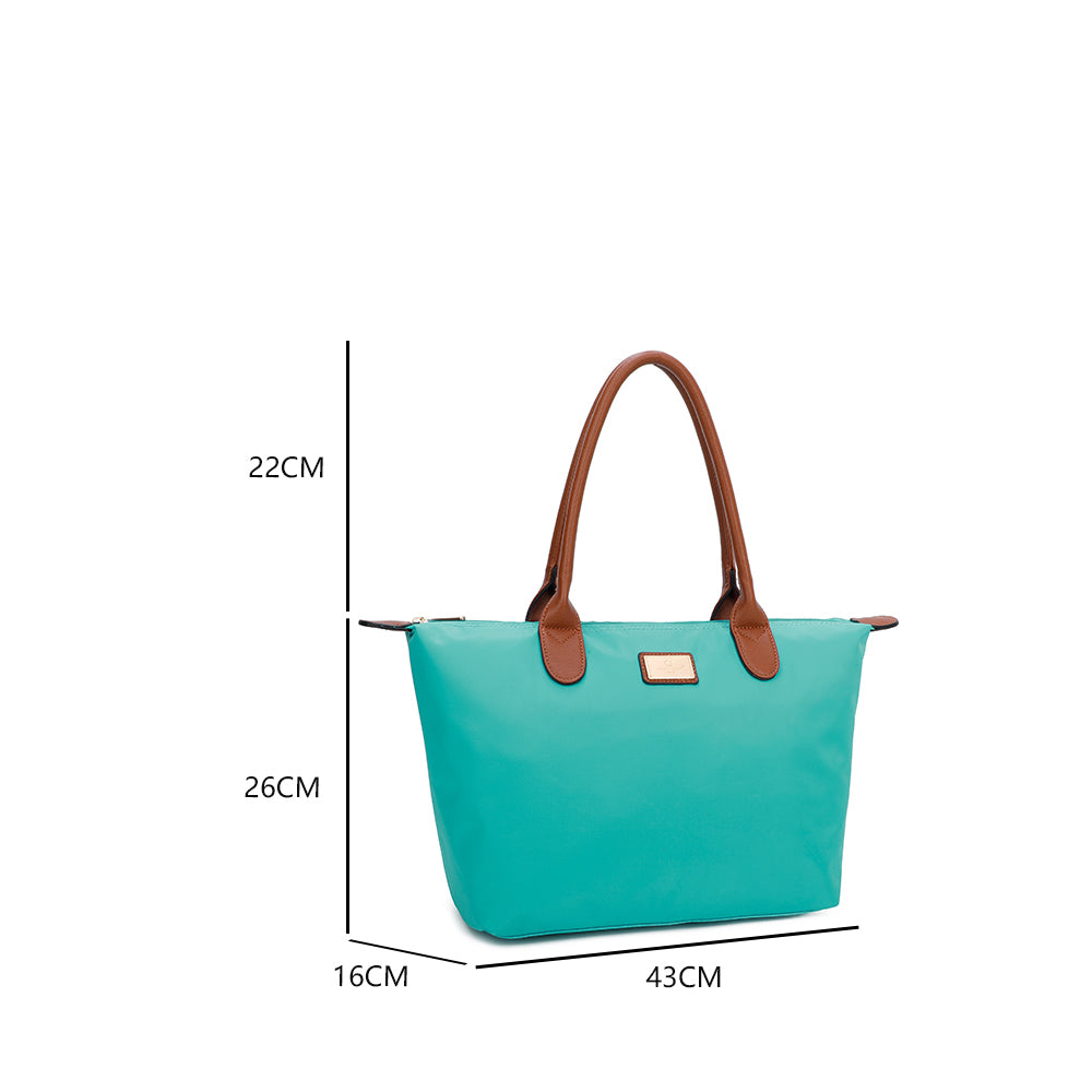 Gallantry | Puck Shopper - Eleganci